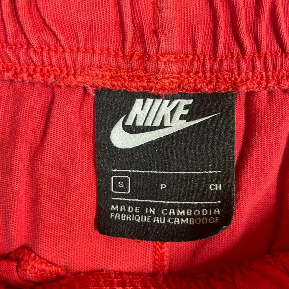 Nike Shorts Mens S Sportswear Jersey Red Cotton Drawstring Pockets